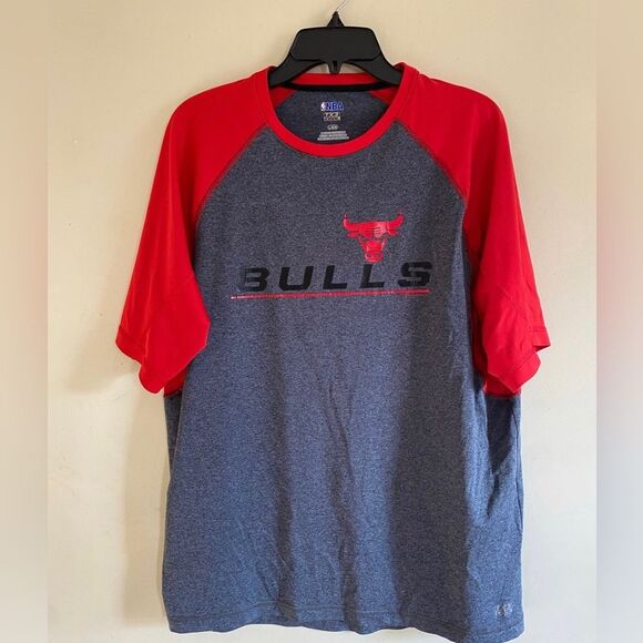 Men's MLB Chicago Bulls TX3 COOL Short Sleeve T- Shirt Size L - Picture 1 of 4